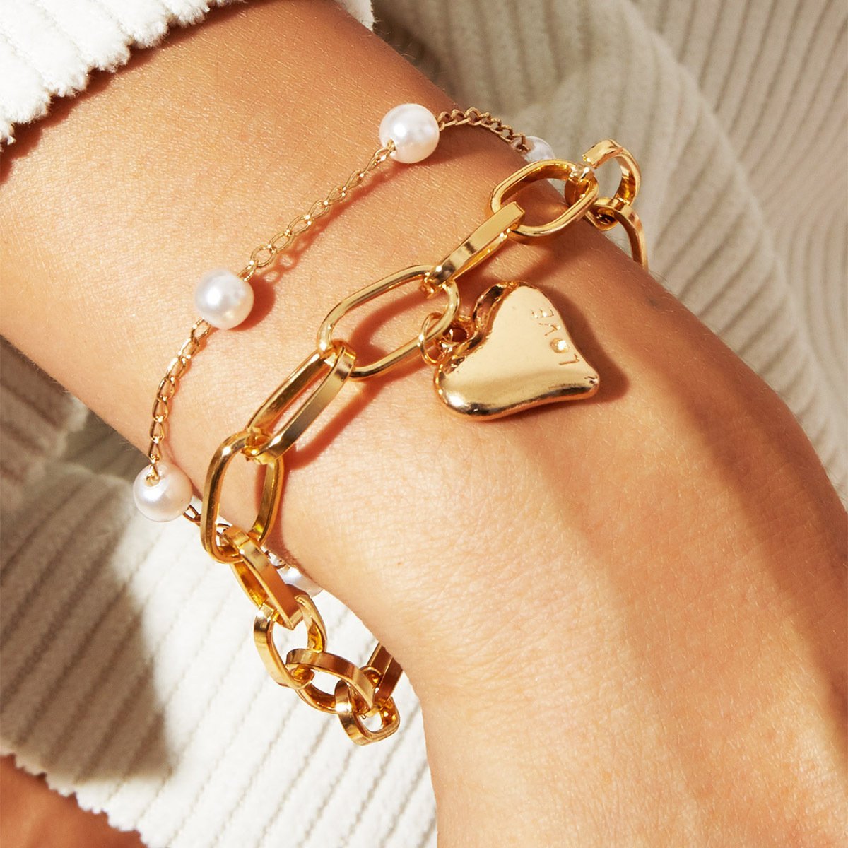 PLAYTED | 2 Piece Heart and Pearl Bracelet Set | 18K Gold Plated